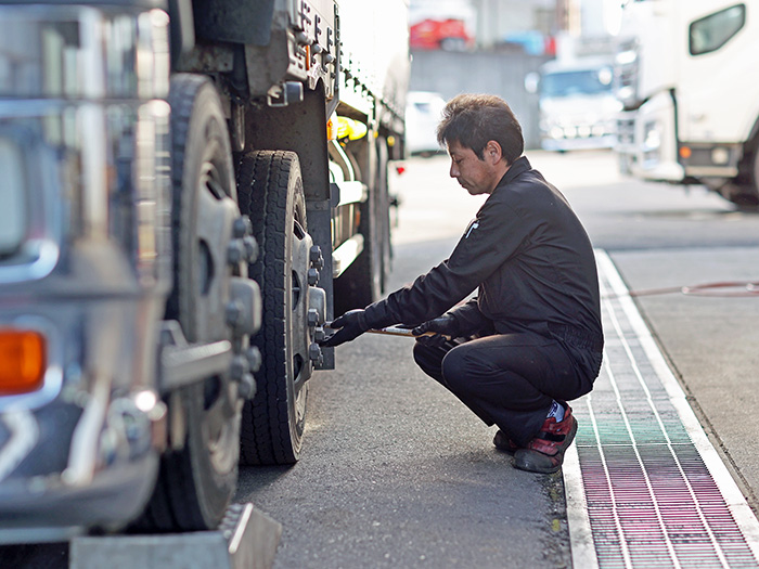 新星自動車工業の求人情報